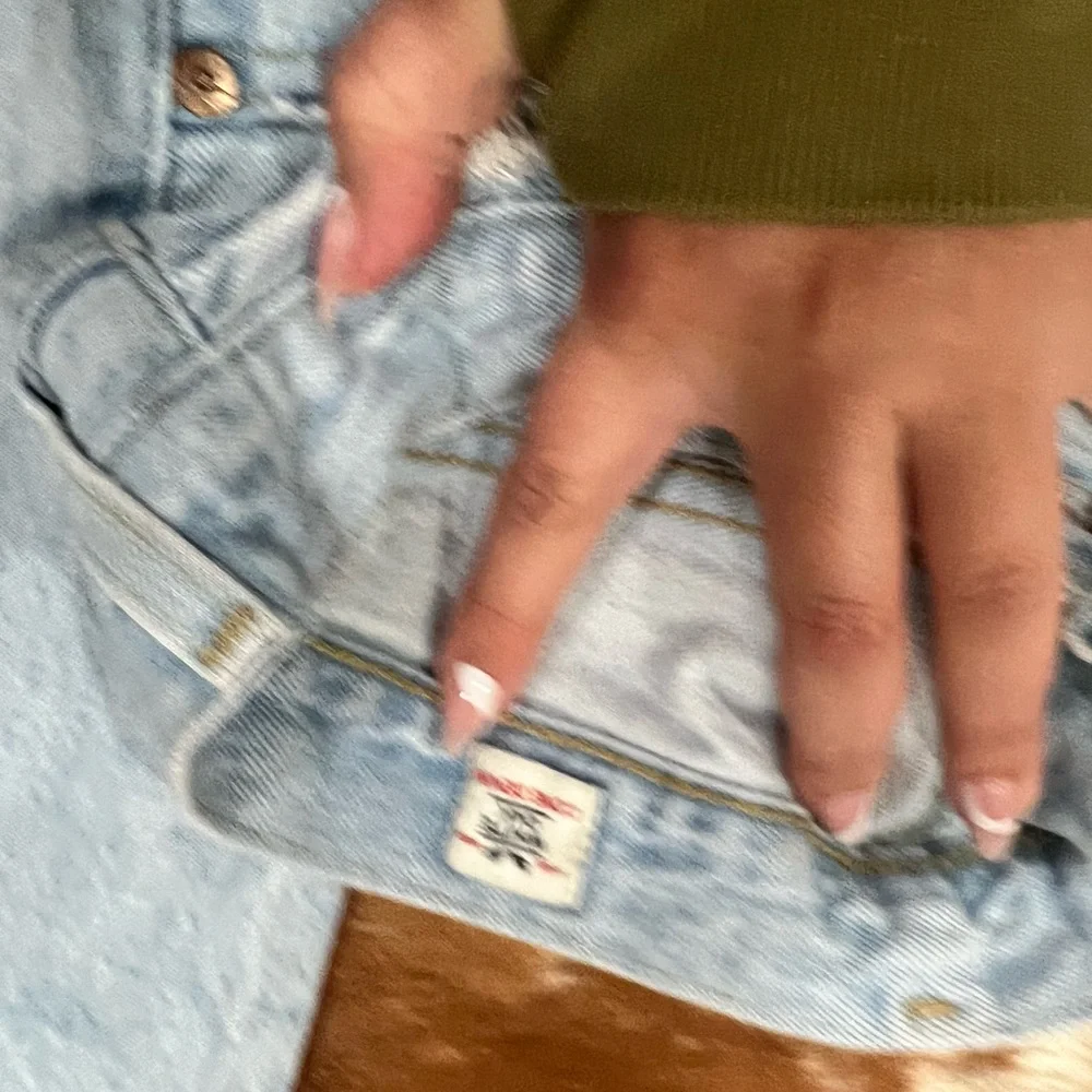 Levi’s! - Picture 2 of 2